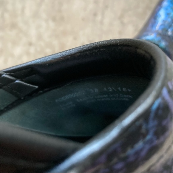 Dansko | Pewter Leopard Patent Professional Clogs - Picture 10 of 11